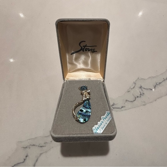 STORRS Cat Brooch with Blue Green and Silver Accents Glacier Pearle New in Box - Picture 2 of 4